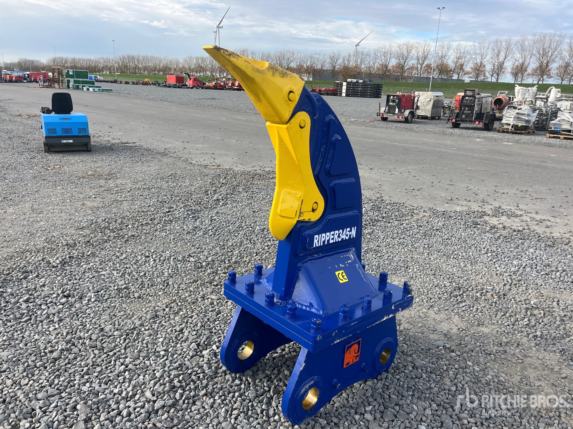 General Appearance with Bild, Ecke vorne links