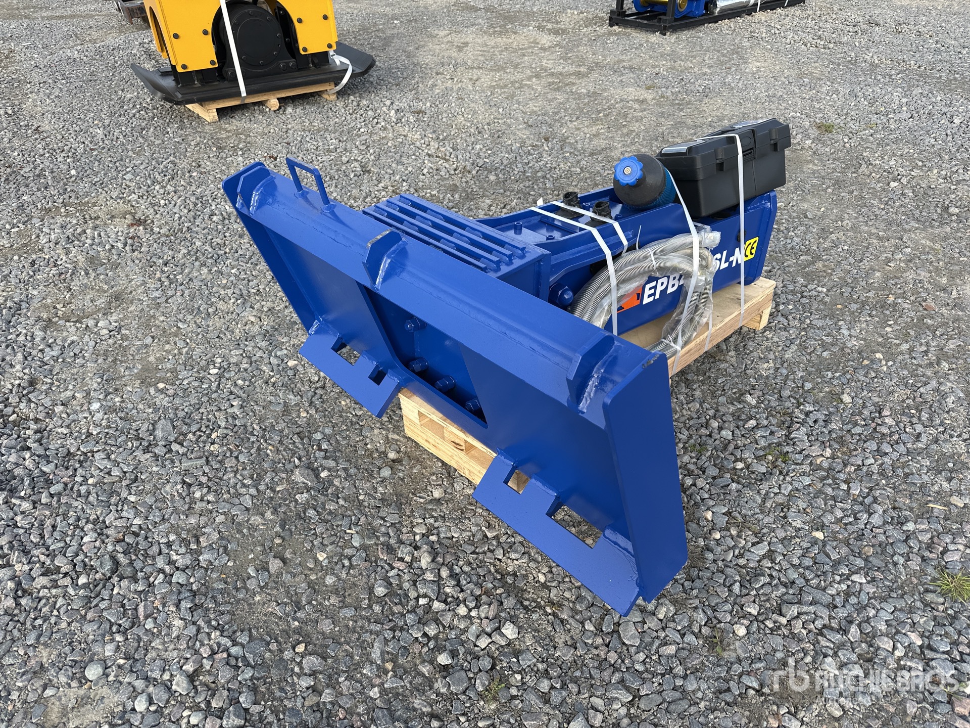 General Appearance with Image, coin arrière droit