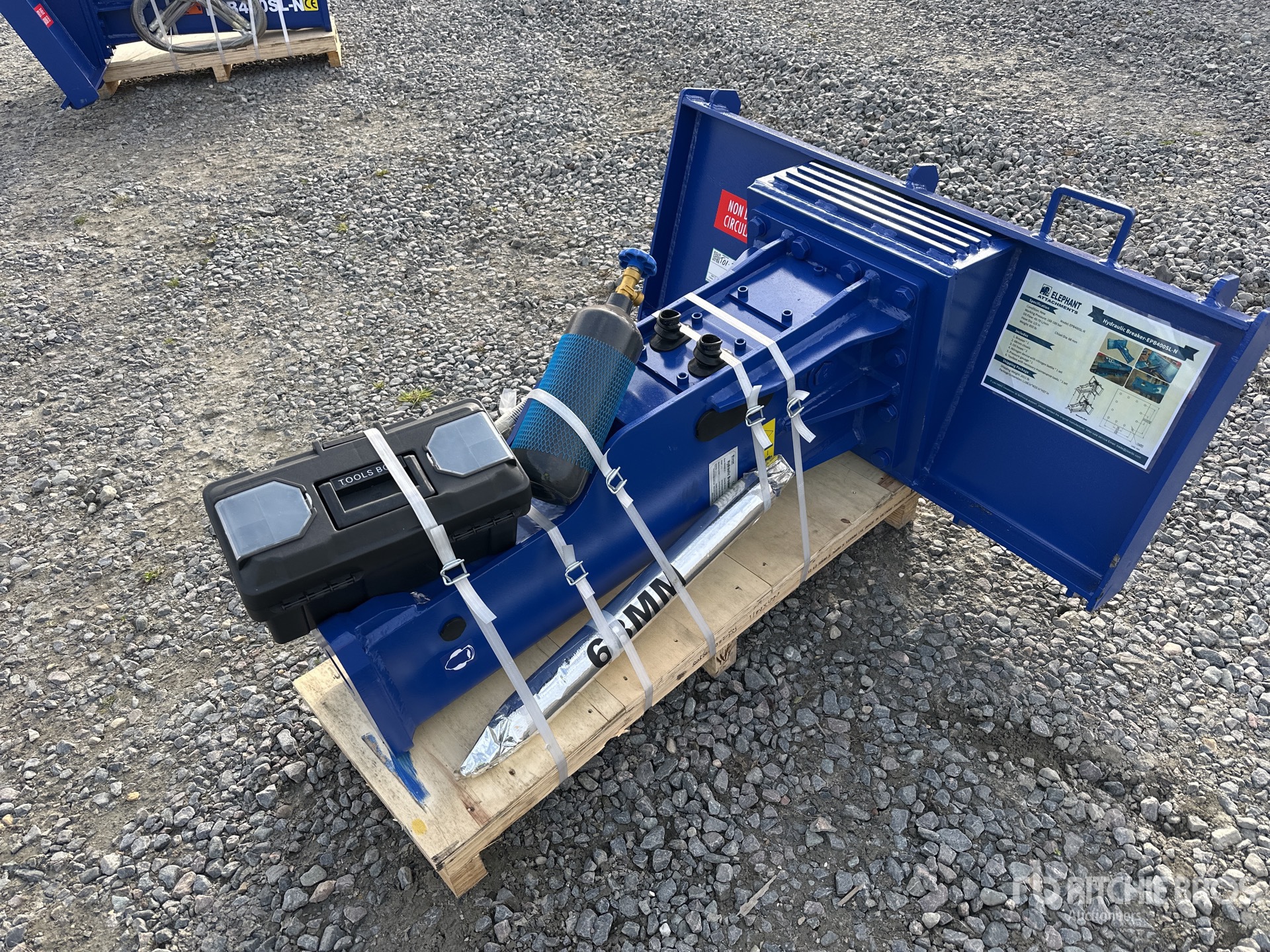 General Appearance with Image, coin avant gauche