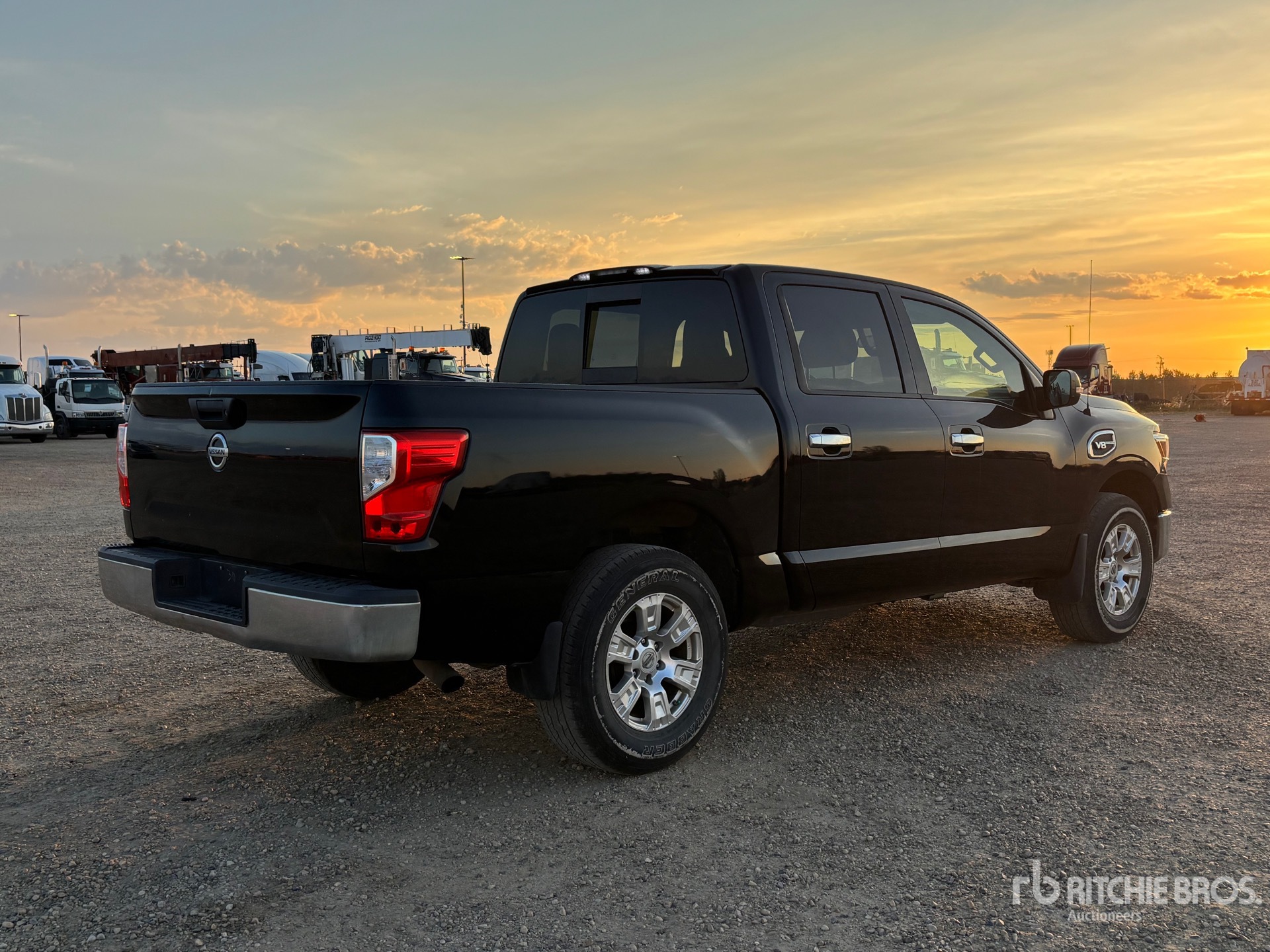 General Appearance with Picture, Right Rear Corner