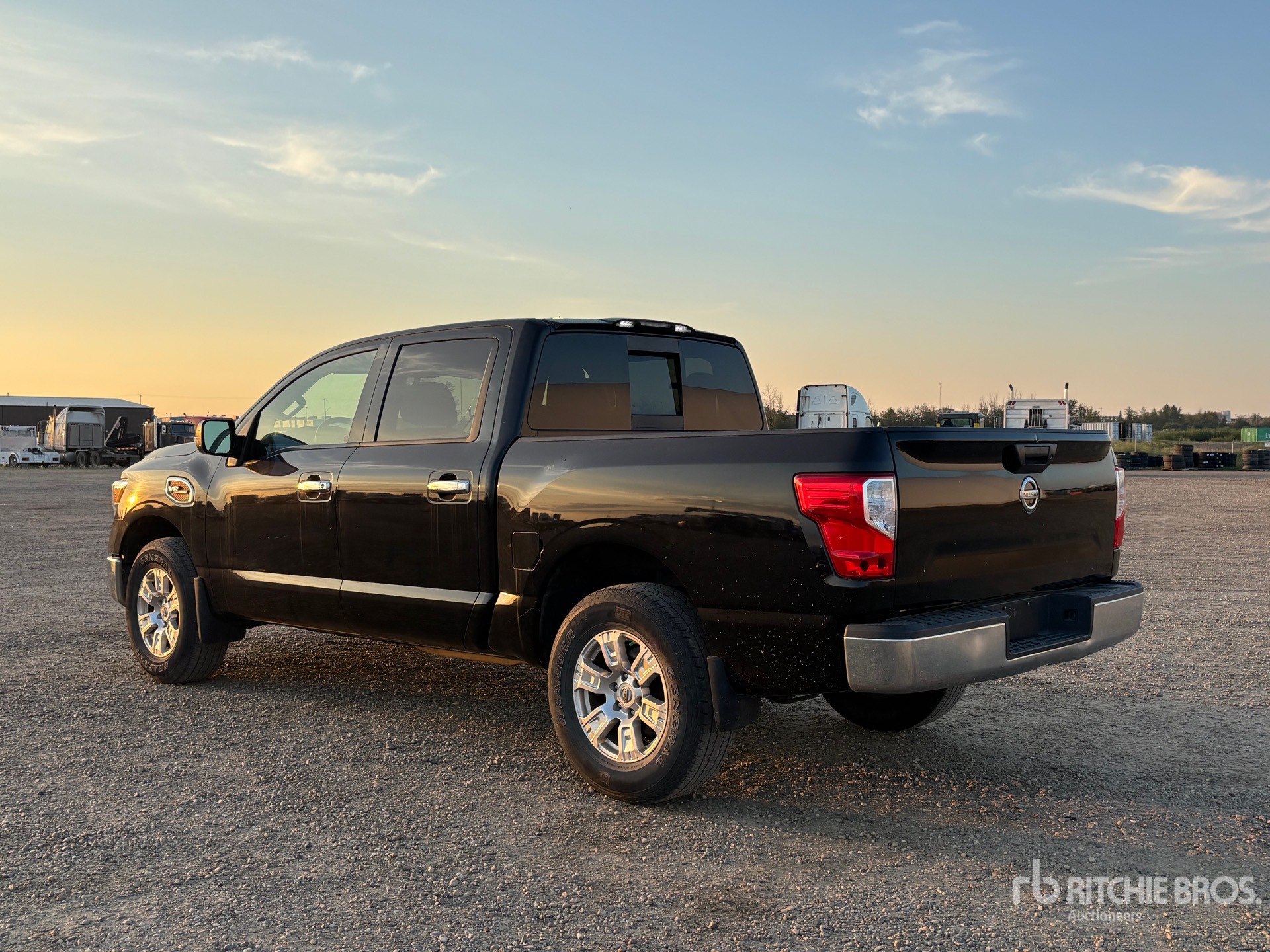 General Appearance with Picture, Left Rear Corner