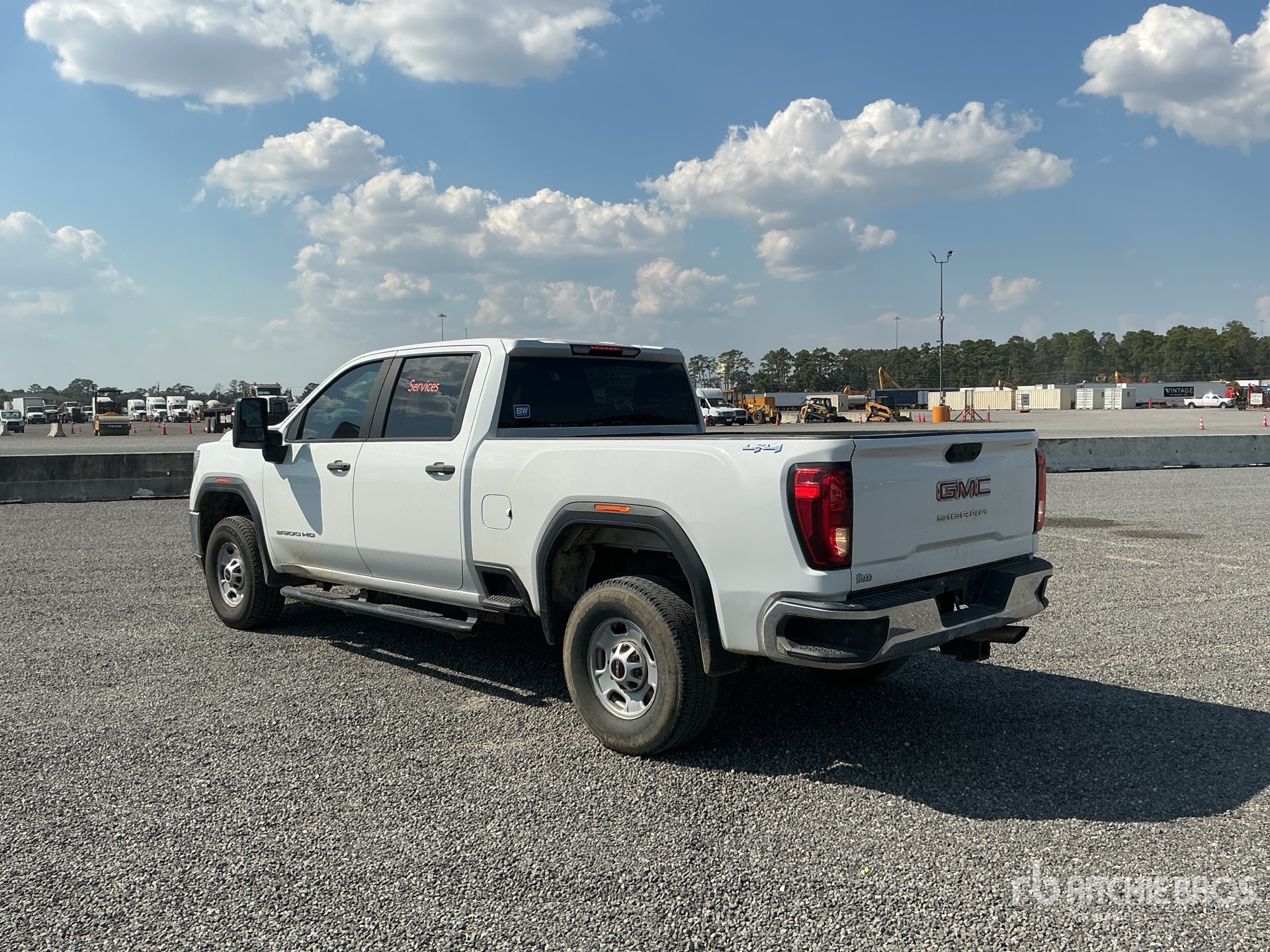 General Appearance with Picture, Left Rear Corner