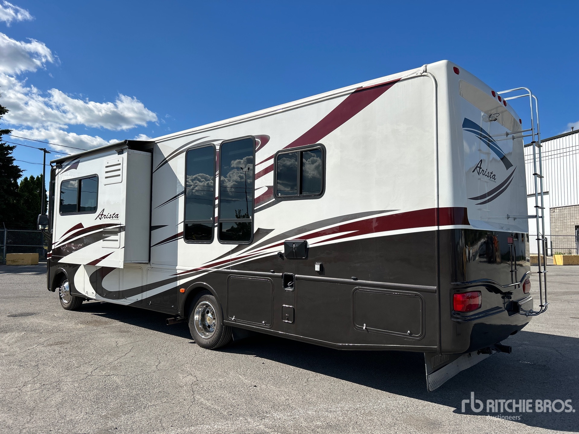 General Appearance with Picture, Left Rear Corner