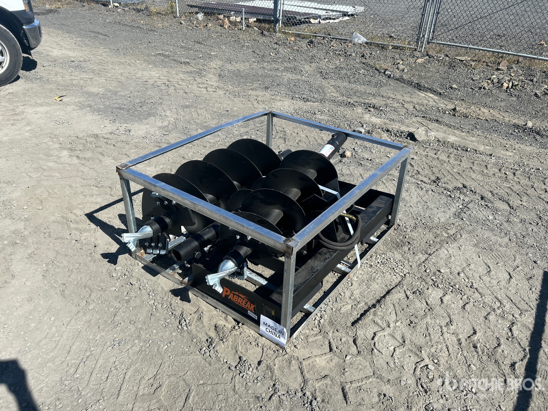 General Appearance with Picture, Right Rear Corner