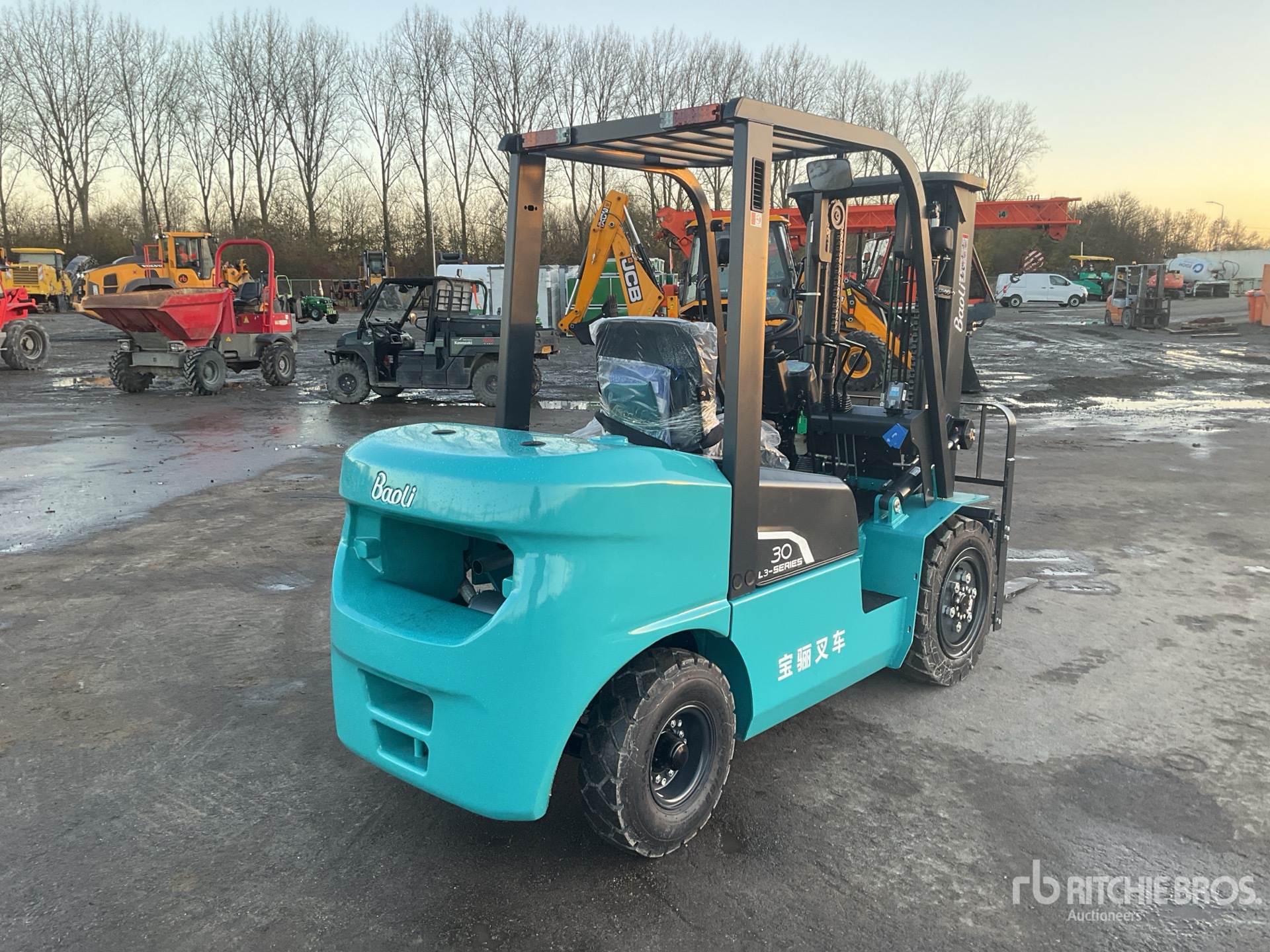 General Appearance with Picture, Right Rear Corner