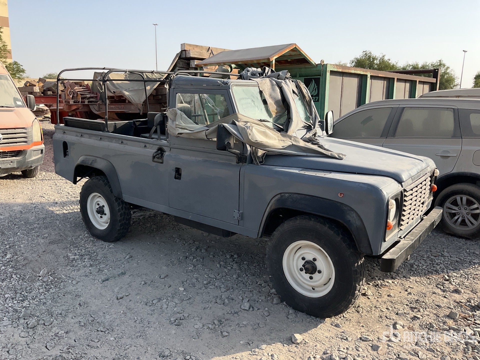 General Appearance with Picture, Right Front Corner