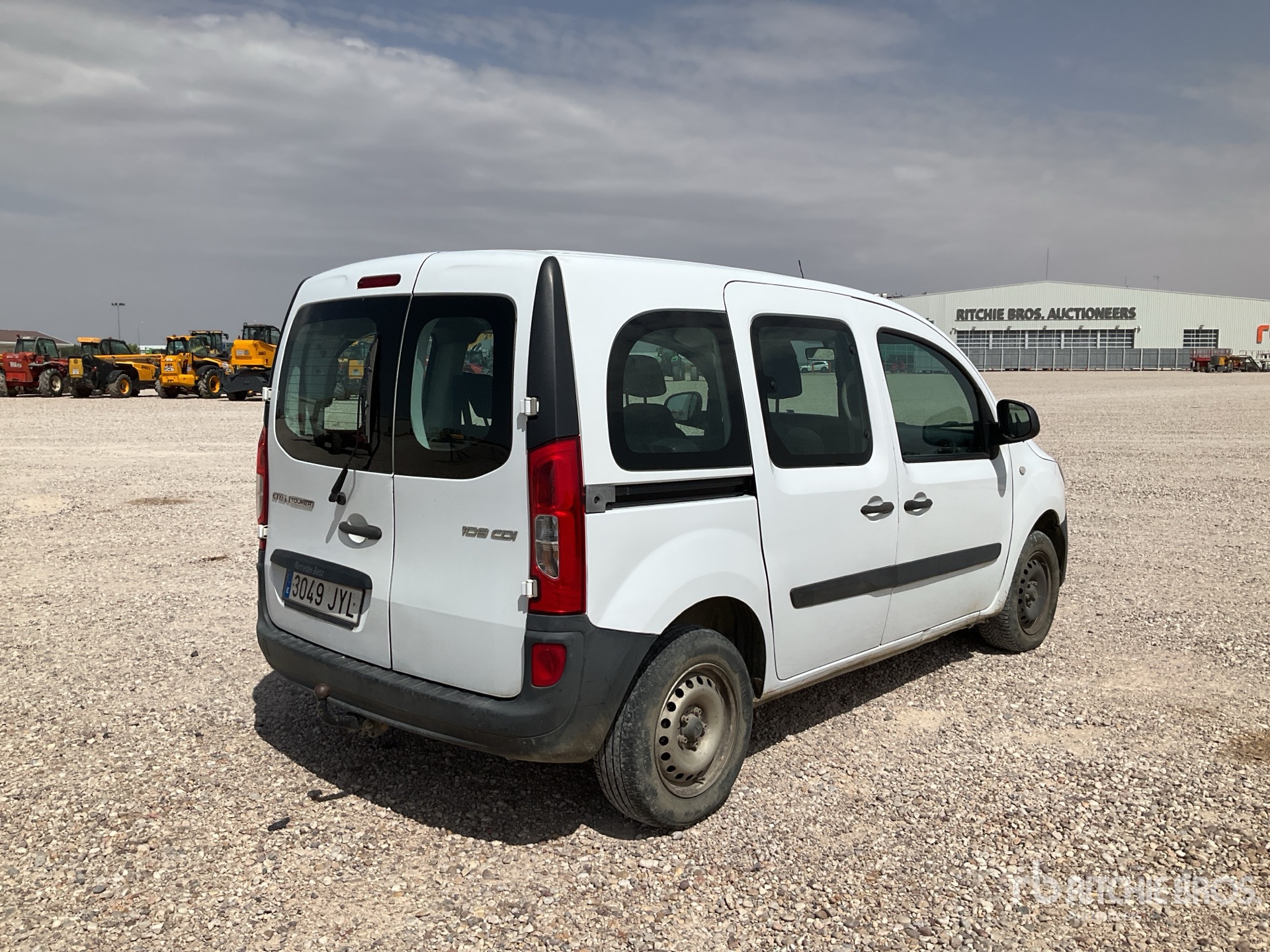 General Appearance with Picture, Right Rear Corner