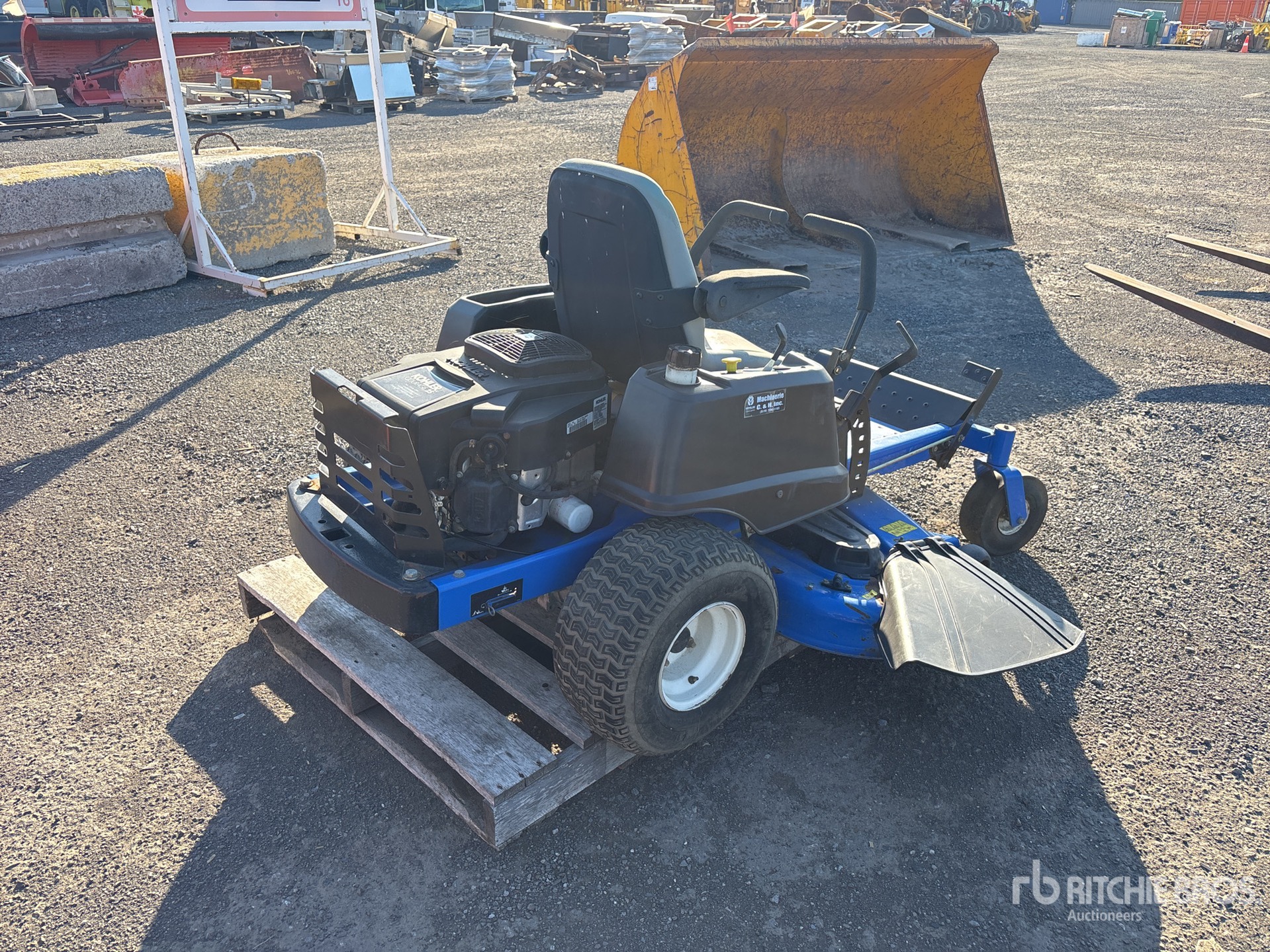 General Appearance with Picture, Right Rear Corner
