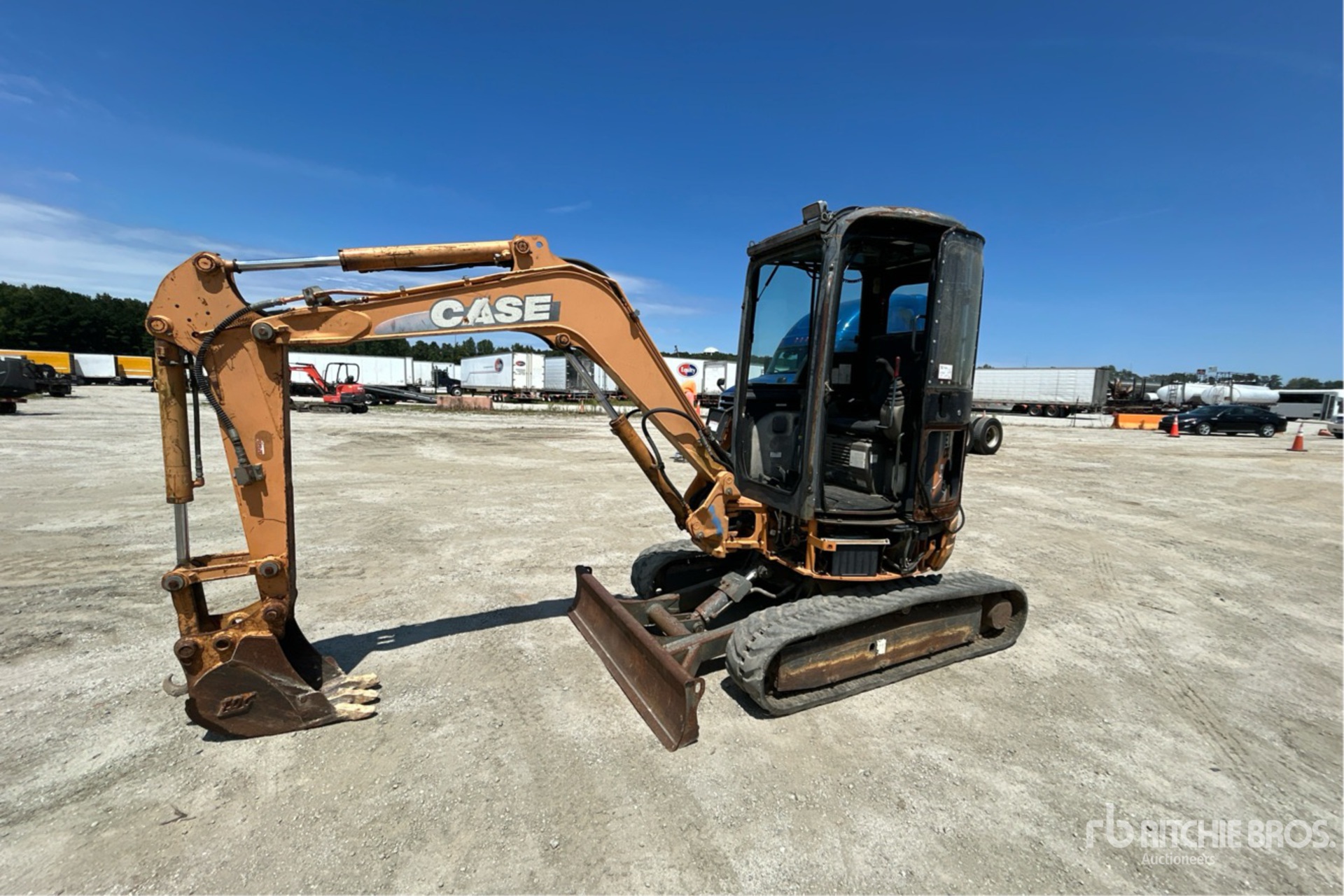 EXCAVADORA 2008 CASE CX31B