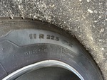 4 Underbody - Truck with 