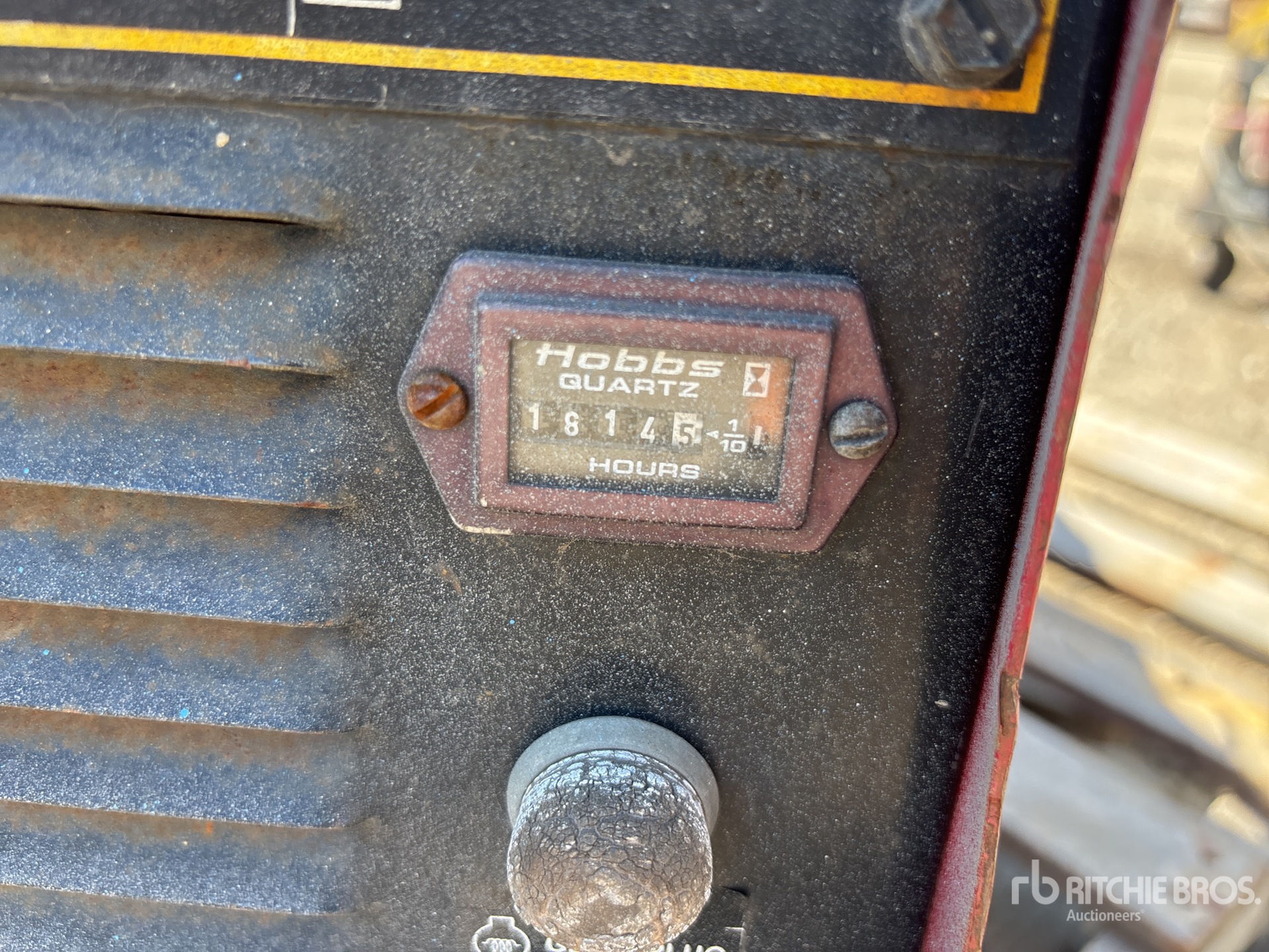 General Appearance with Hour Meter / Odometer