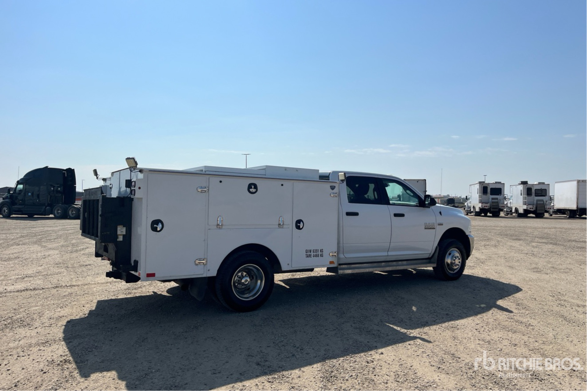General Appearance with Picture, Right Rear Corner