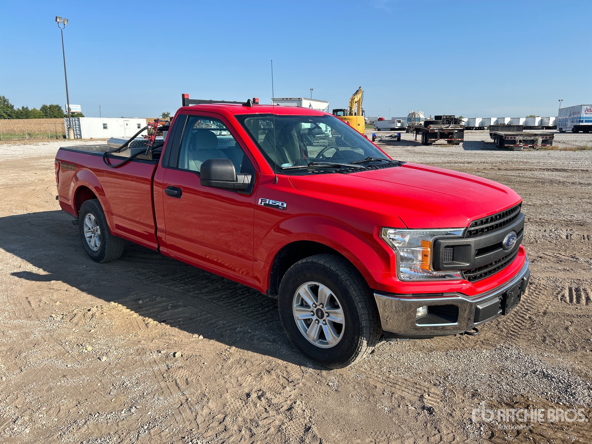 General Appearance with Picture, Right Front Corner