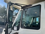 Cab with Espejos