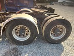 4 Underbody - Truck with 