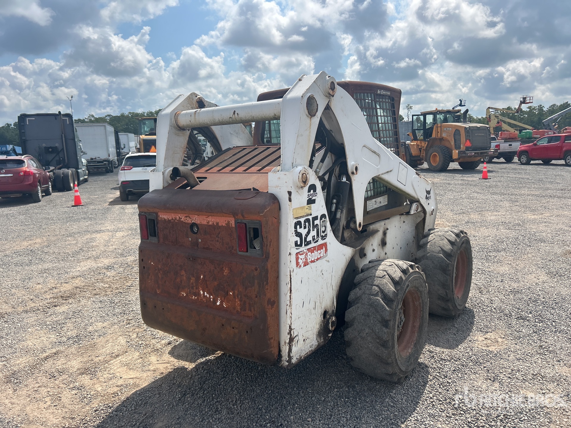 General Appearance with Picture, Right Rear Corner