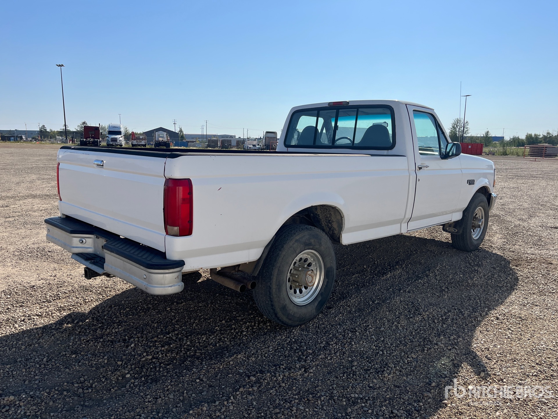 General Appearance with Picture, Right Rear Corner