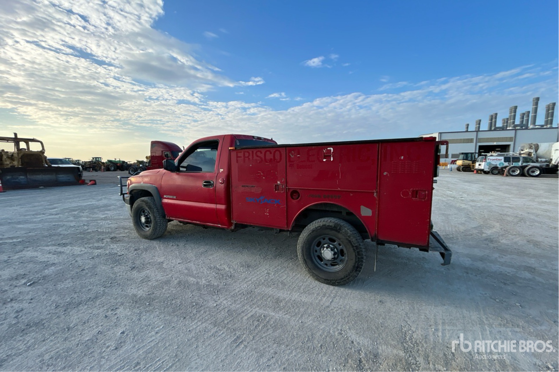 General Appearance with Picture, Left Rear Corner