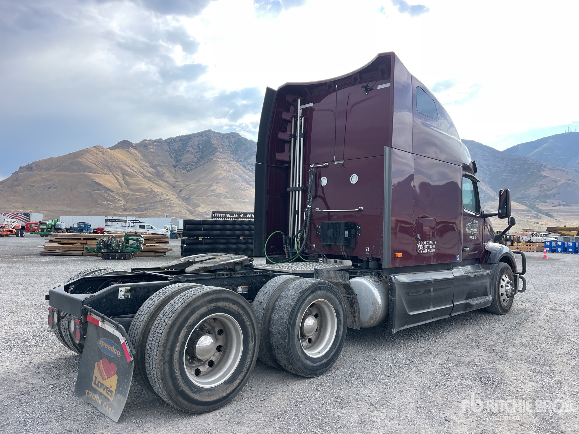 General Appearance with Picture, Right Rear Corner
