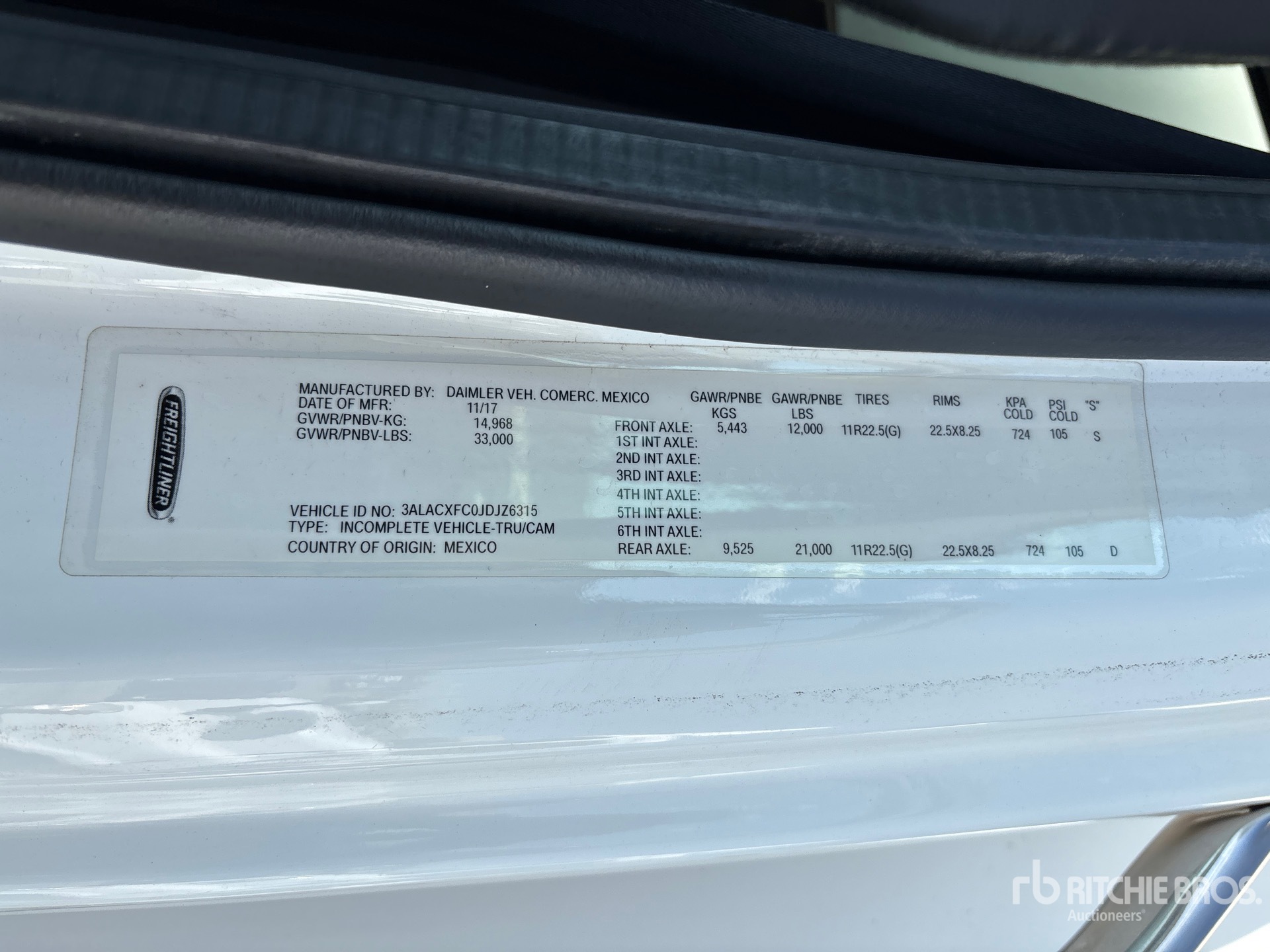 General Appearance with Serial Number / VIN