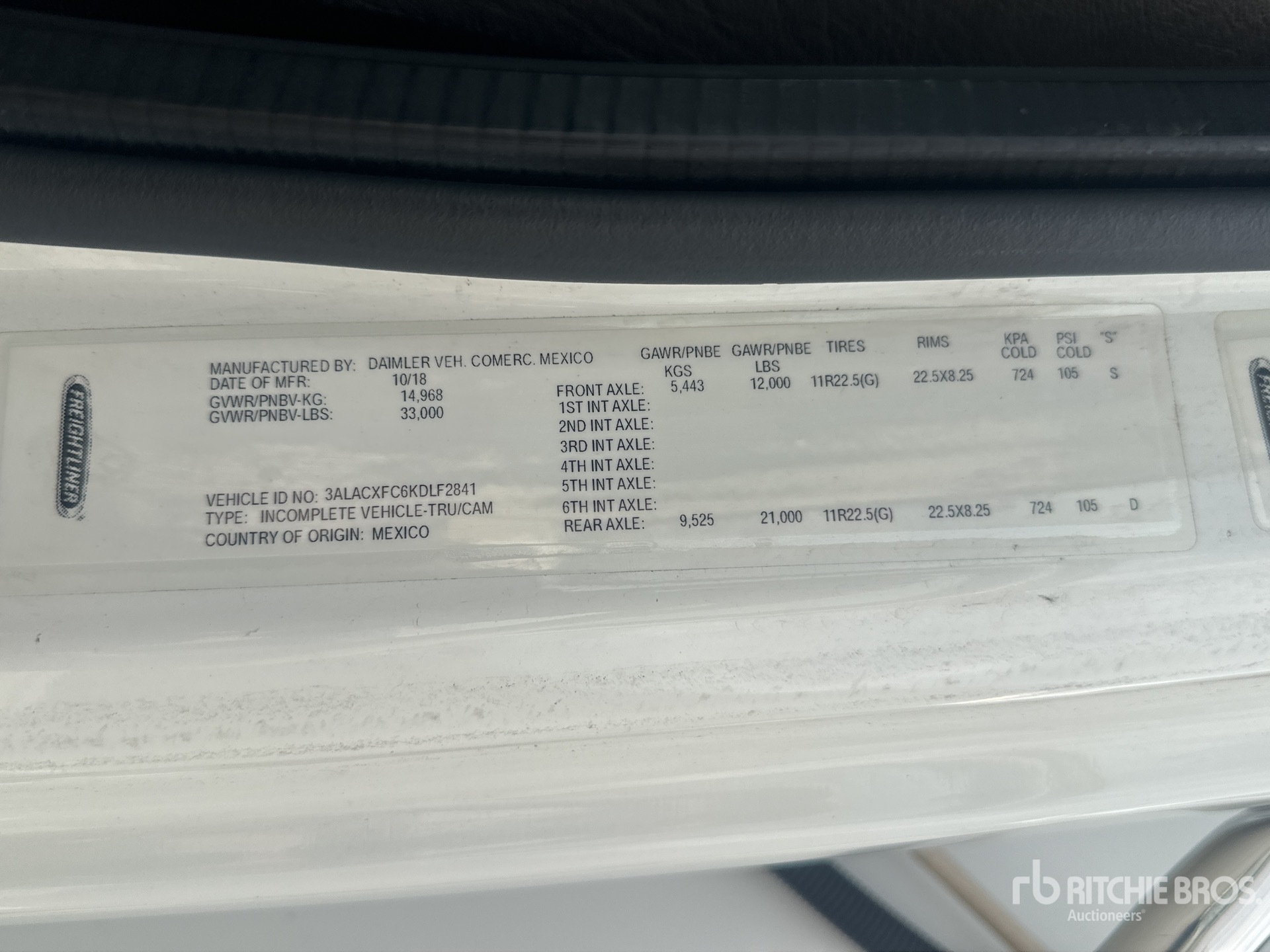 General Appearance with Serial Number / VIN