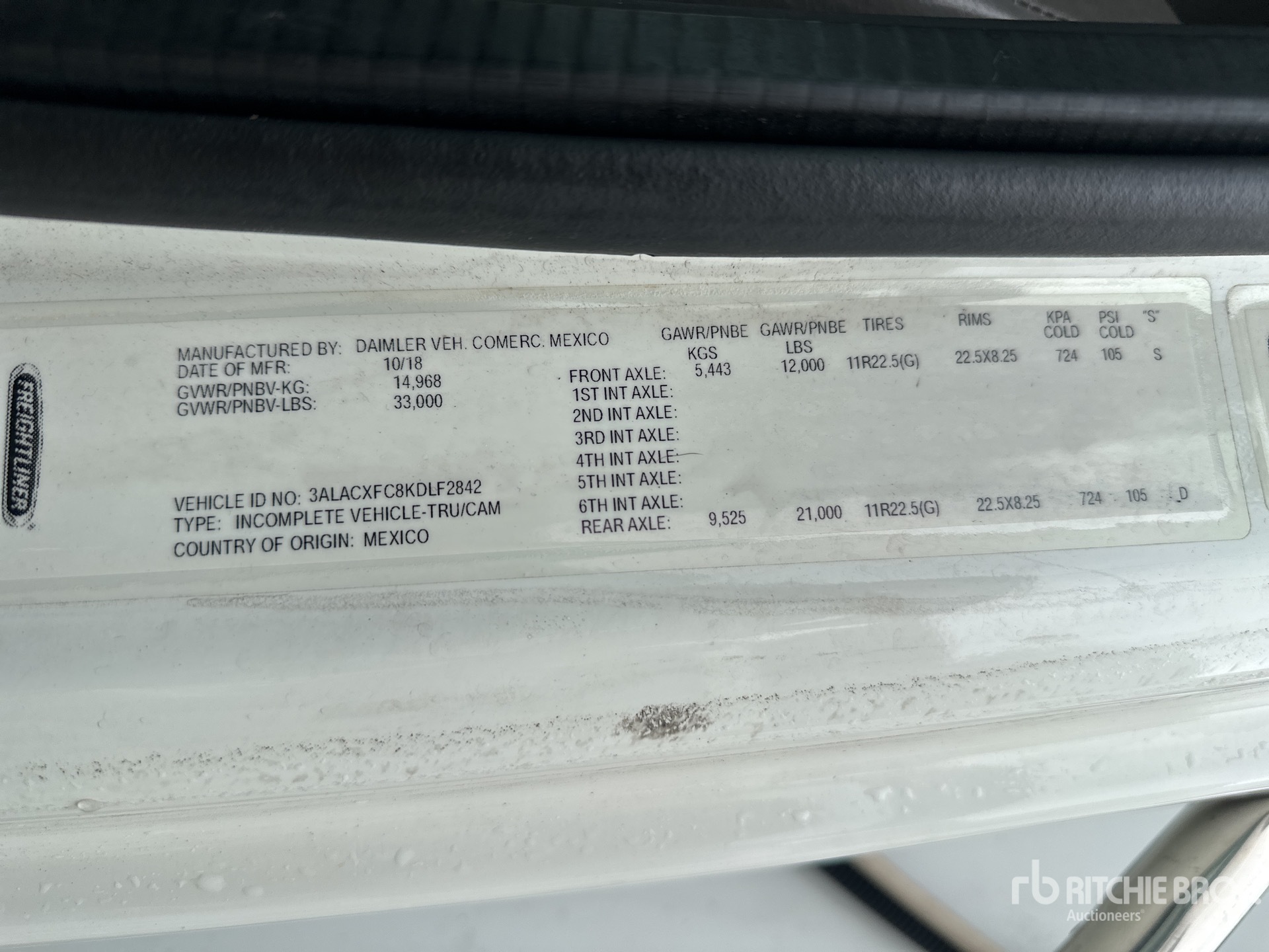 General Appearance with Serial Number / VIN