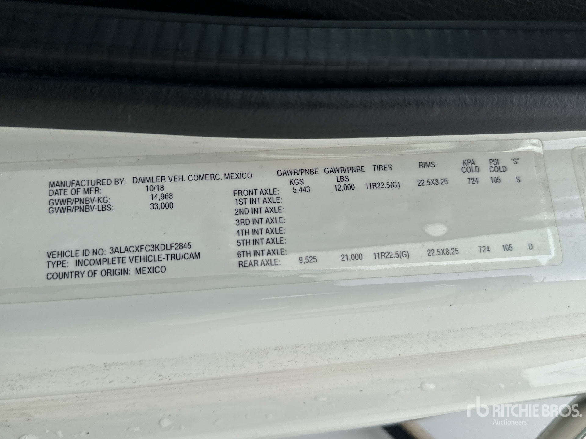 General Appearance with Serial Number / VIN