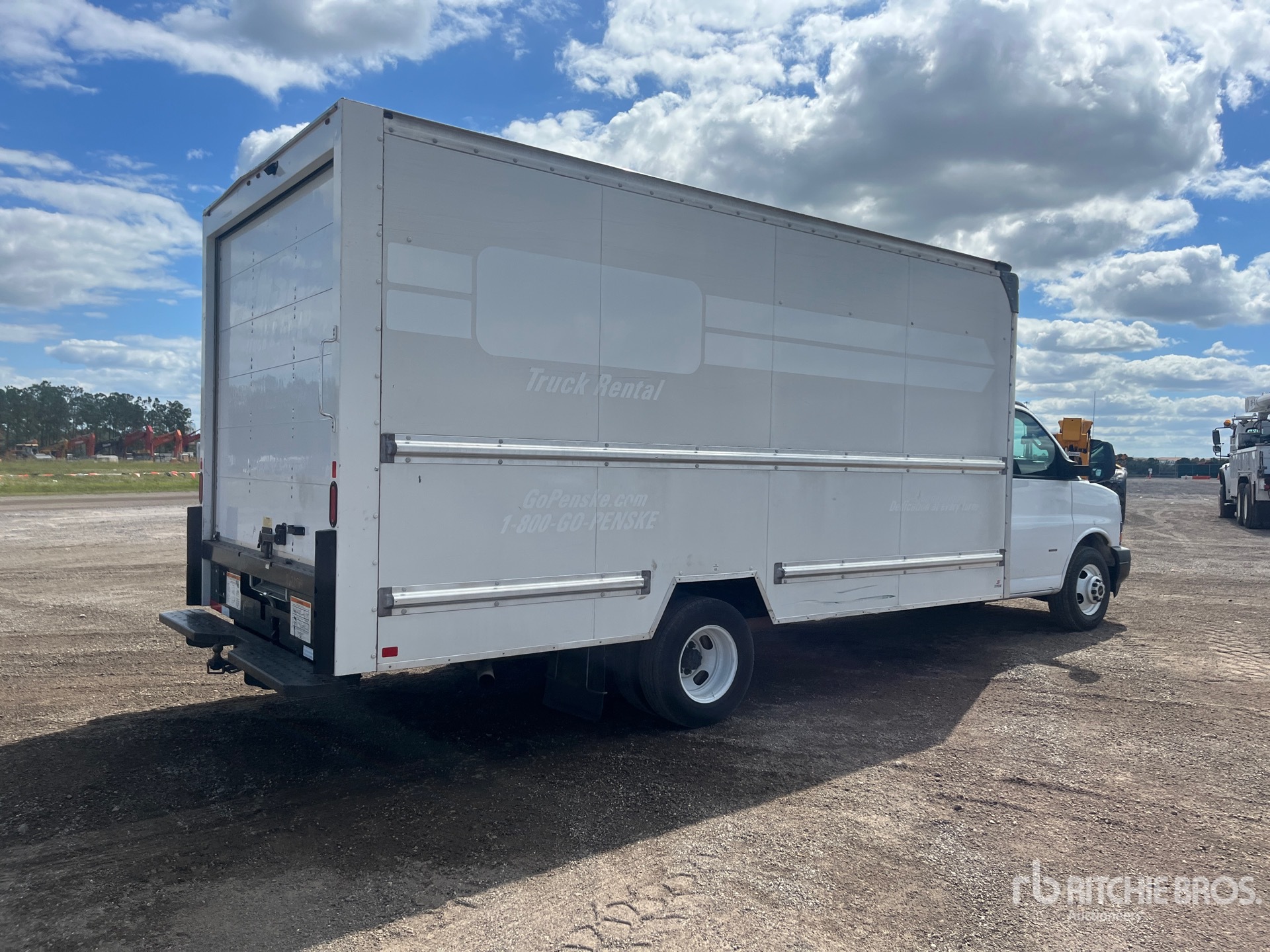 General Appearance with Picture, Right Rear Corner