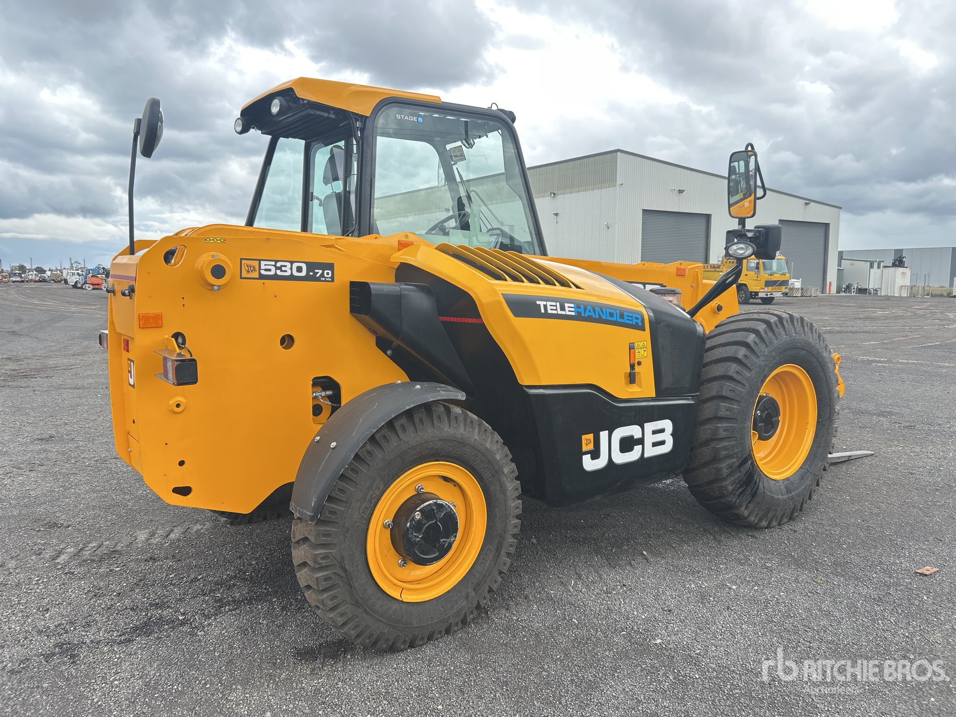 General Appearance with Bild, Ecke hinten rechts