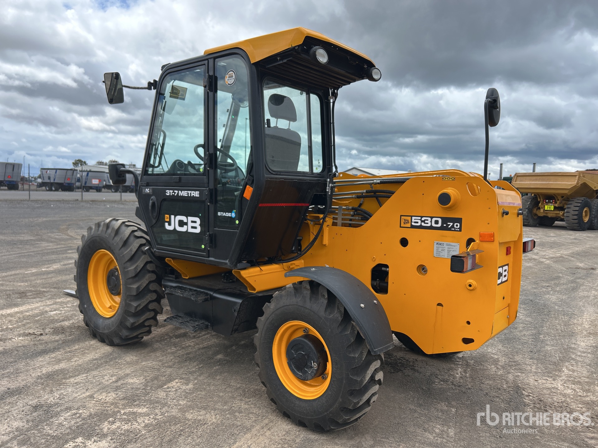 General Appearance with Picture, Left Rear Corner