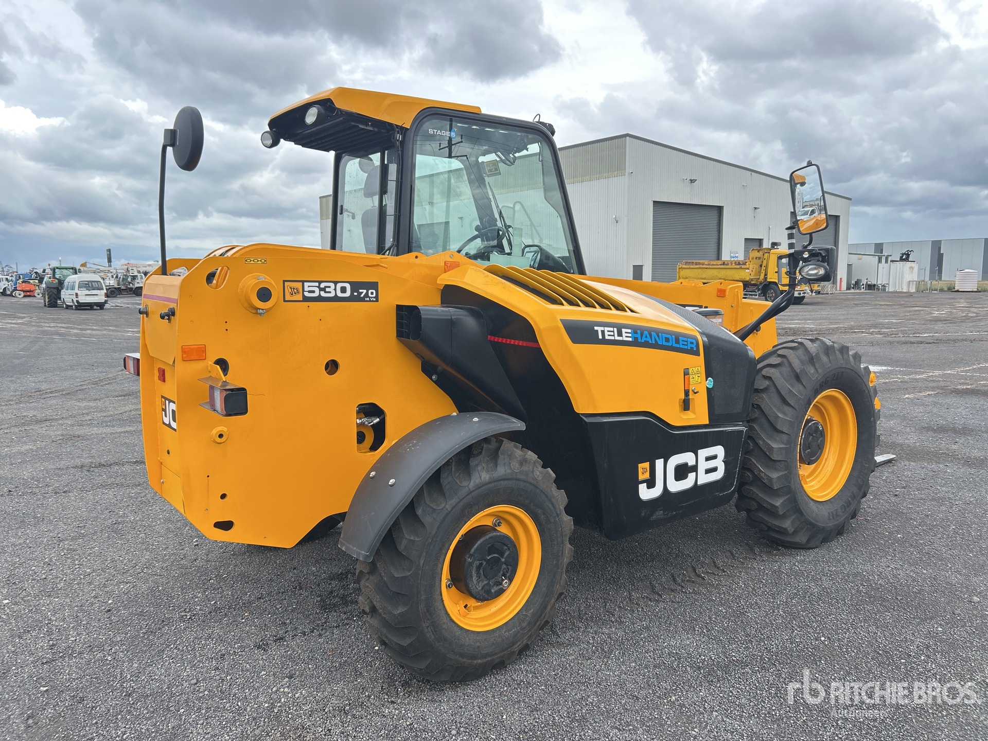 General Appearance with Bild, Ecke hinten rechts