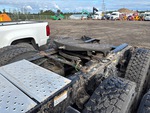 4 Underbody - Truck with 