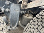4 Underbody - Truck with 