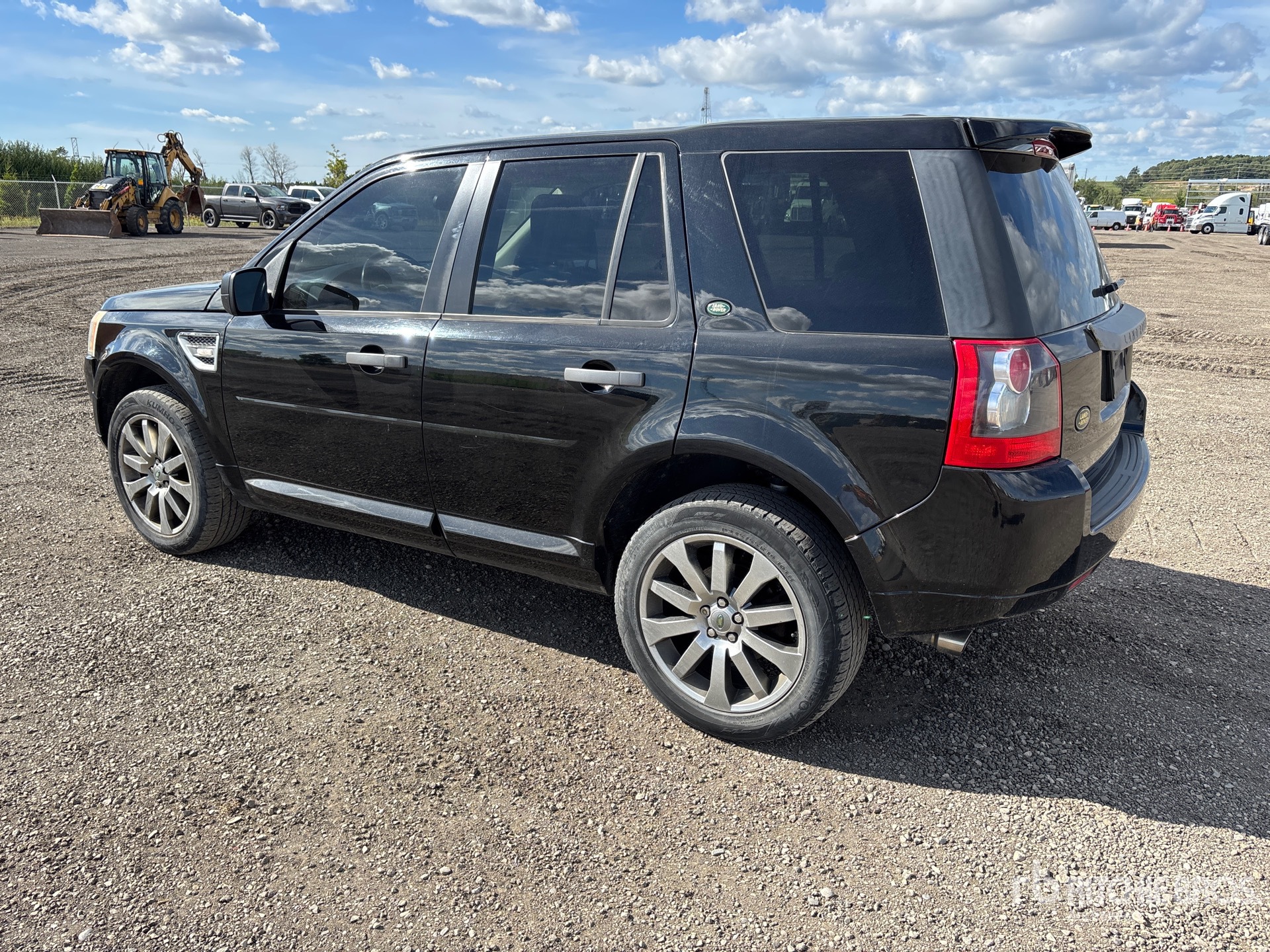 General Appearance with Picture, Left Rear Corner