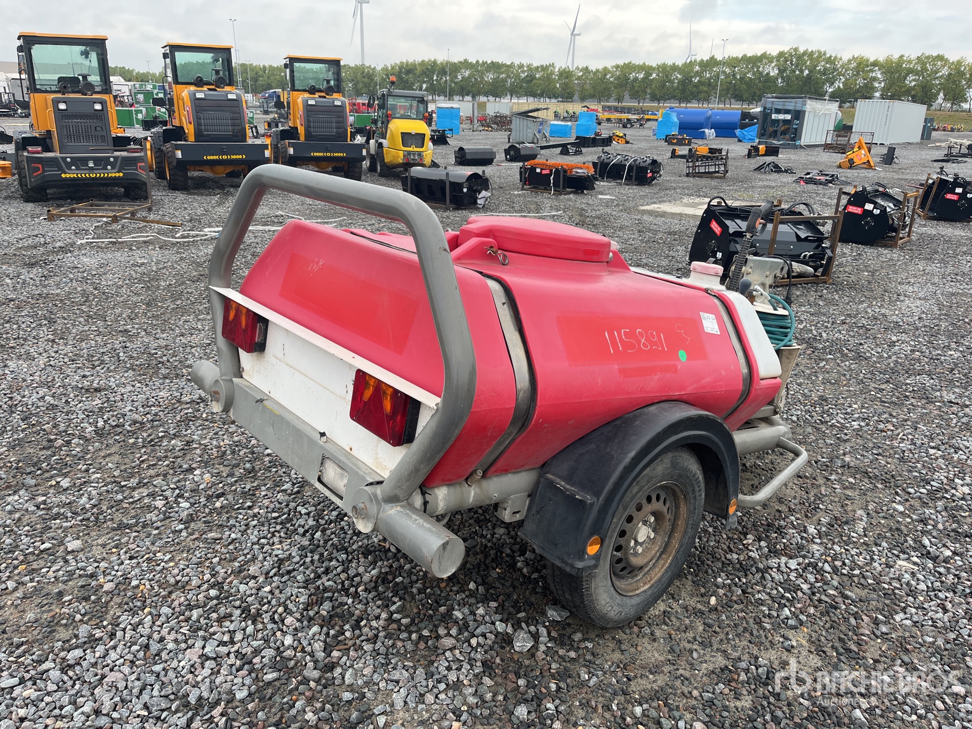 General Appearance with Picture, Right Rear Corner