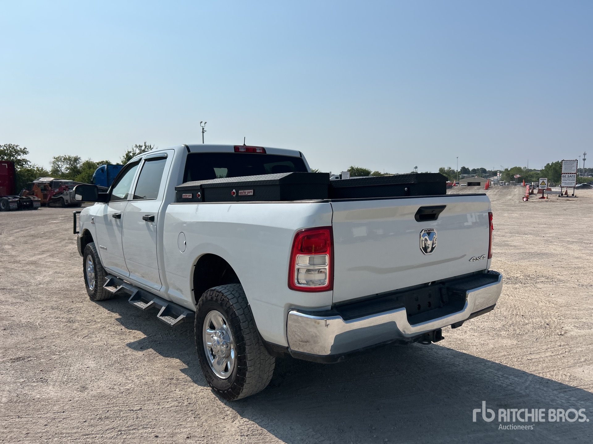 General Appearance with Picture, Left Rear Corner