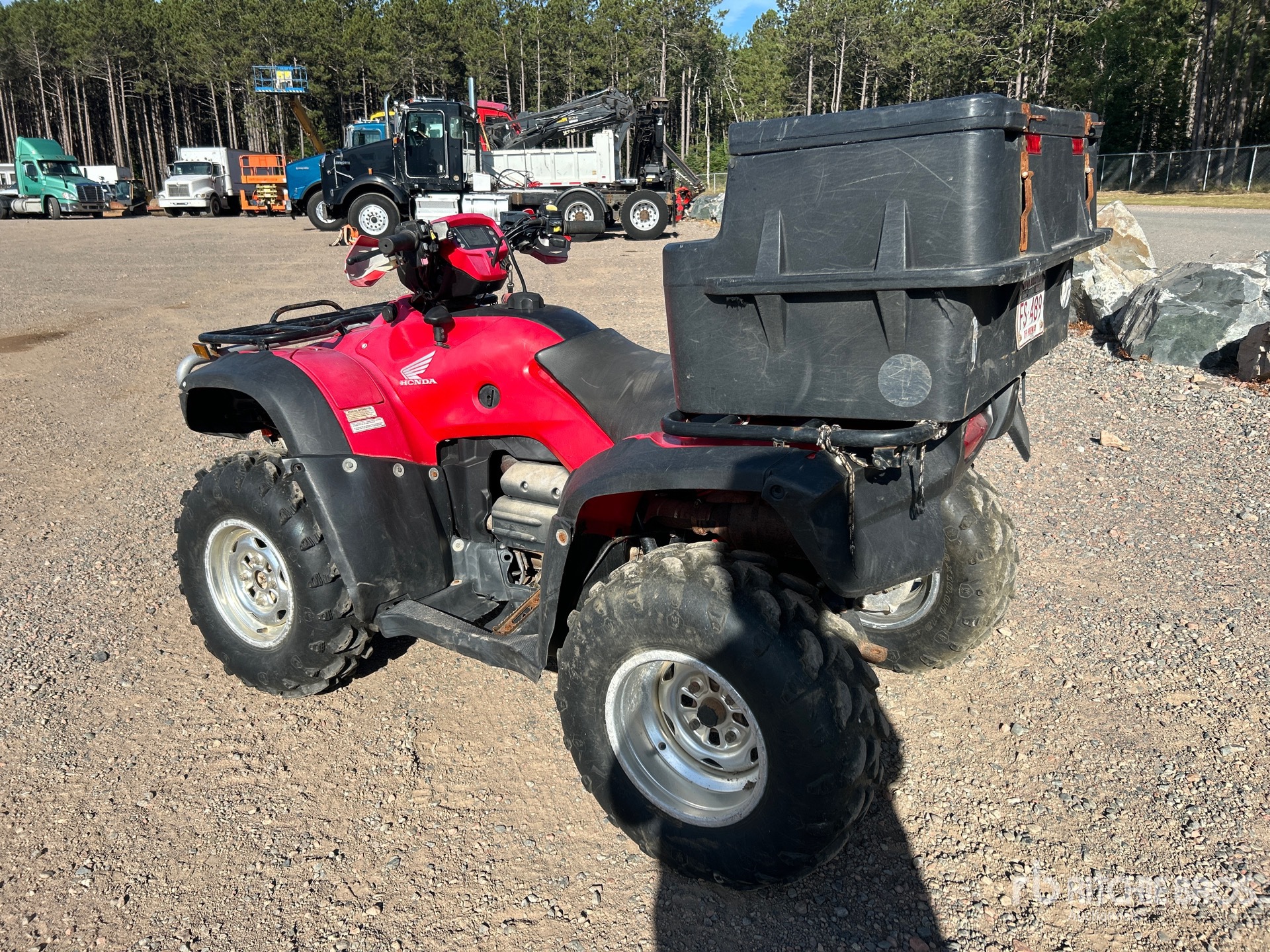 General Appearance with Picture, Left Rear Corner