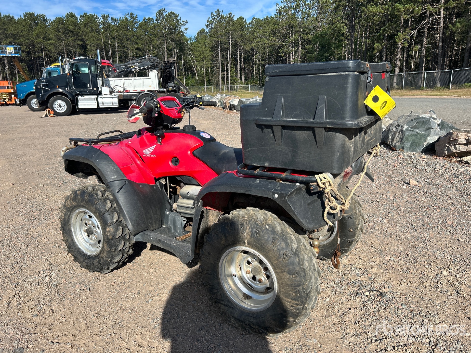 General Appearance with Picture, Left Rear Corner