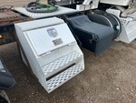 4 Underbody - Truck with 