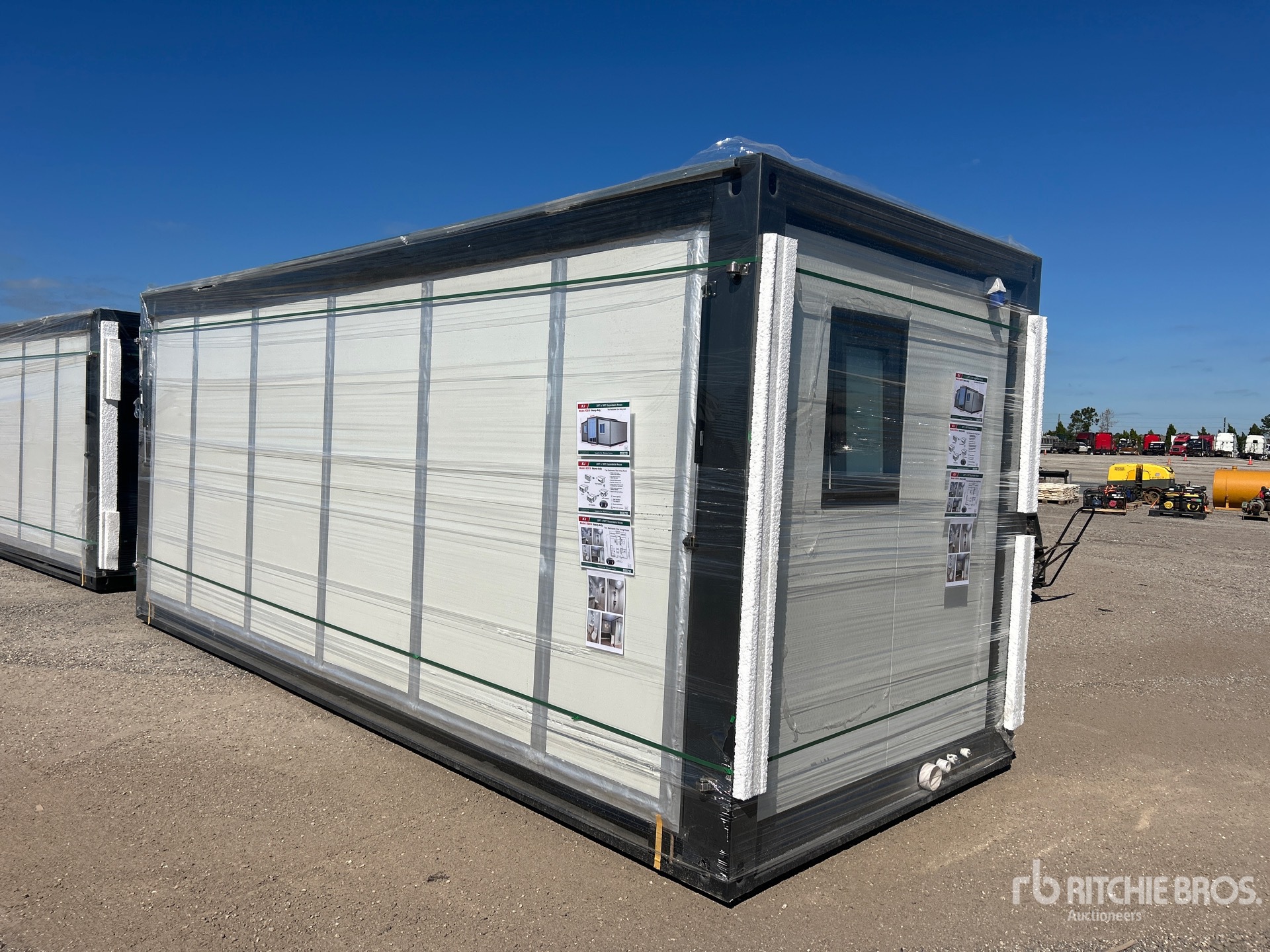 General Appearance with Imagen: esquina trasera izquierda