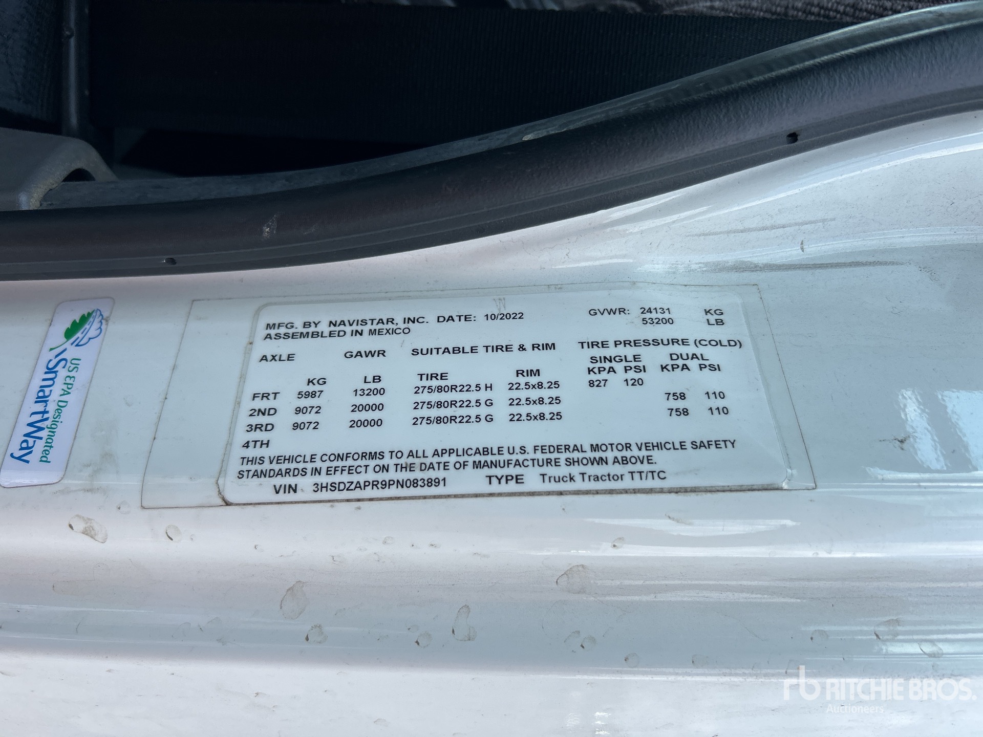 General Appearance with Numéro de série/Numéro d'identification du véhicule automobile