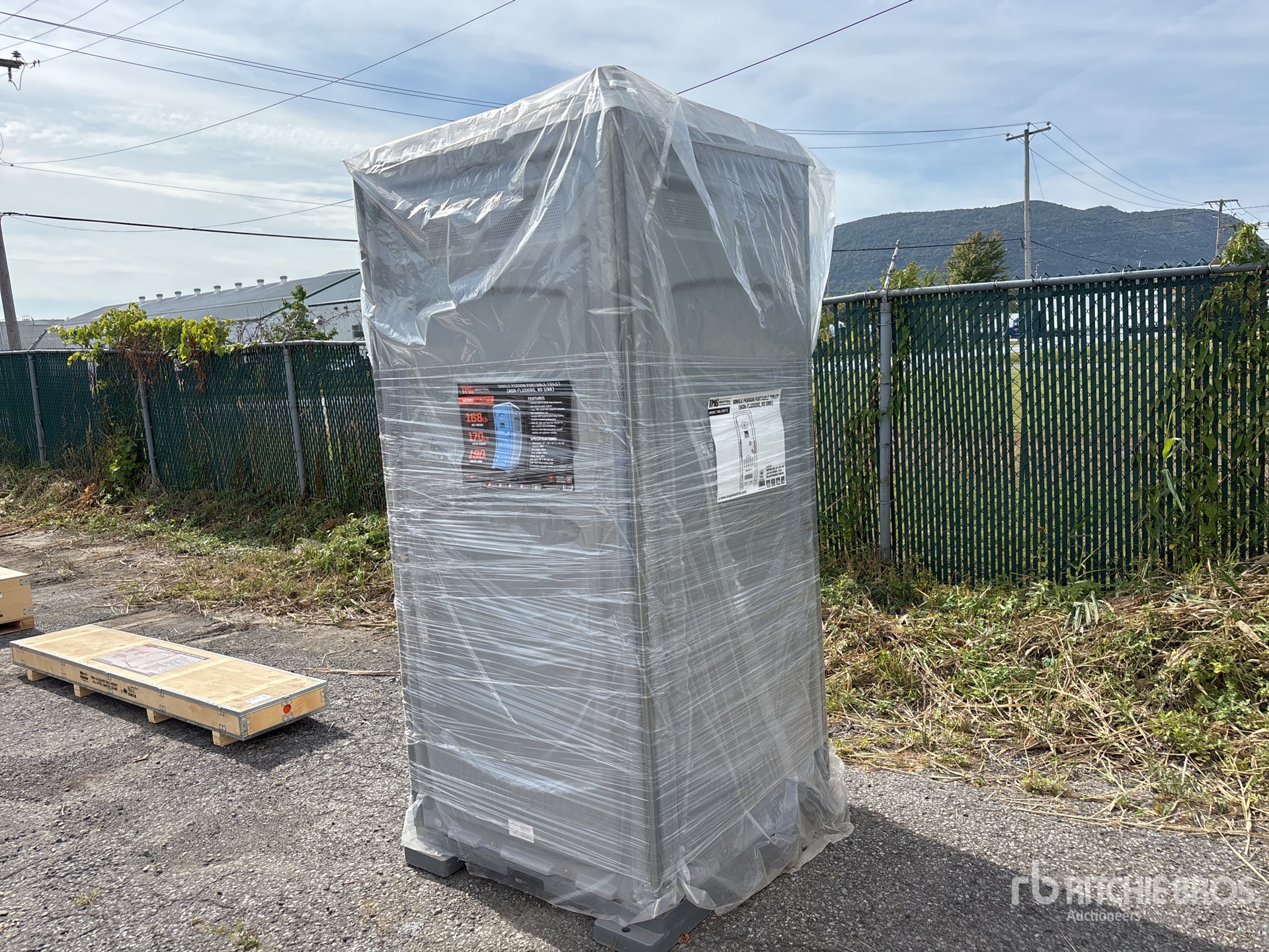General Appearance with Bild, Ecke hinten rechts