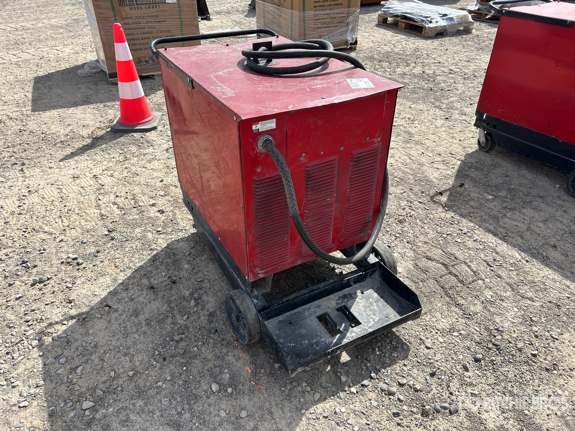 General Appearance with Picture, Left Rear Corner