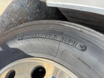 4 Underbody - Truck with 
