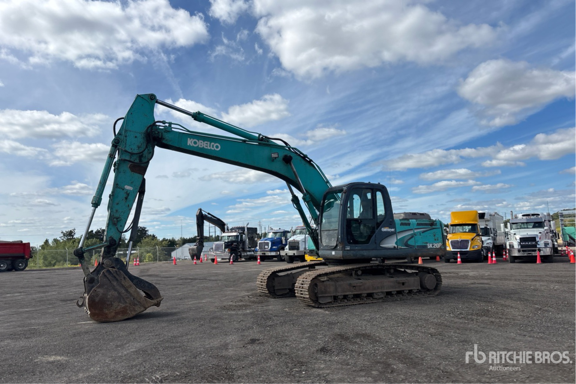EXCAVADORA 2007 KOBELCO SK2008