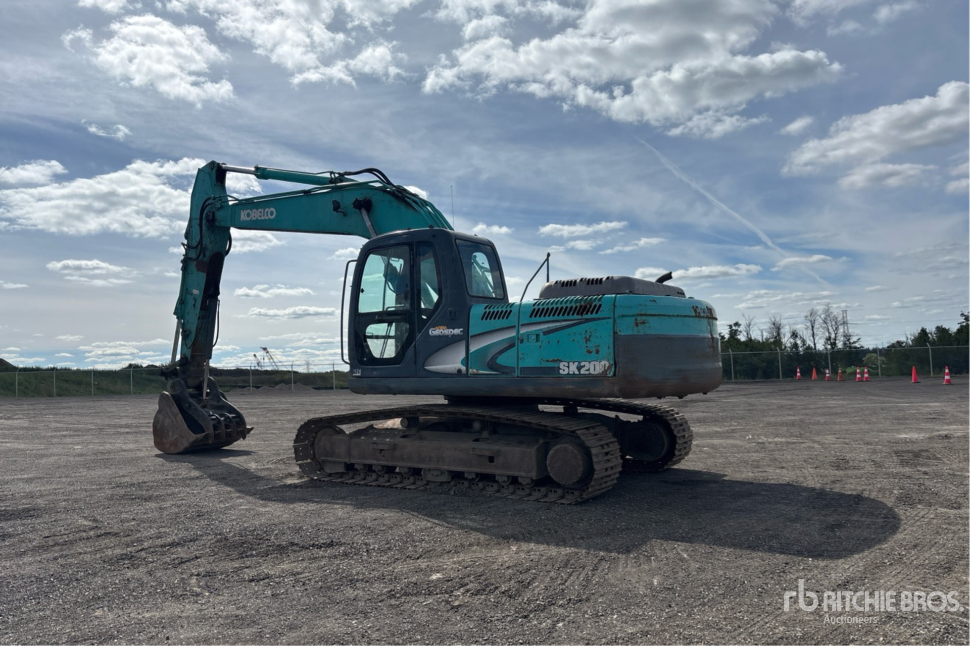 EXCAVADORA 2007 KOBELCO SK2008