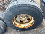 4 Underbody - Truck with 