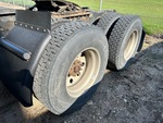 4 Underbody - Truck with 