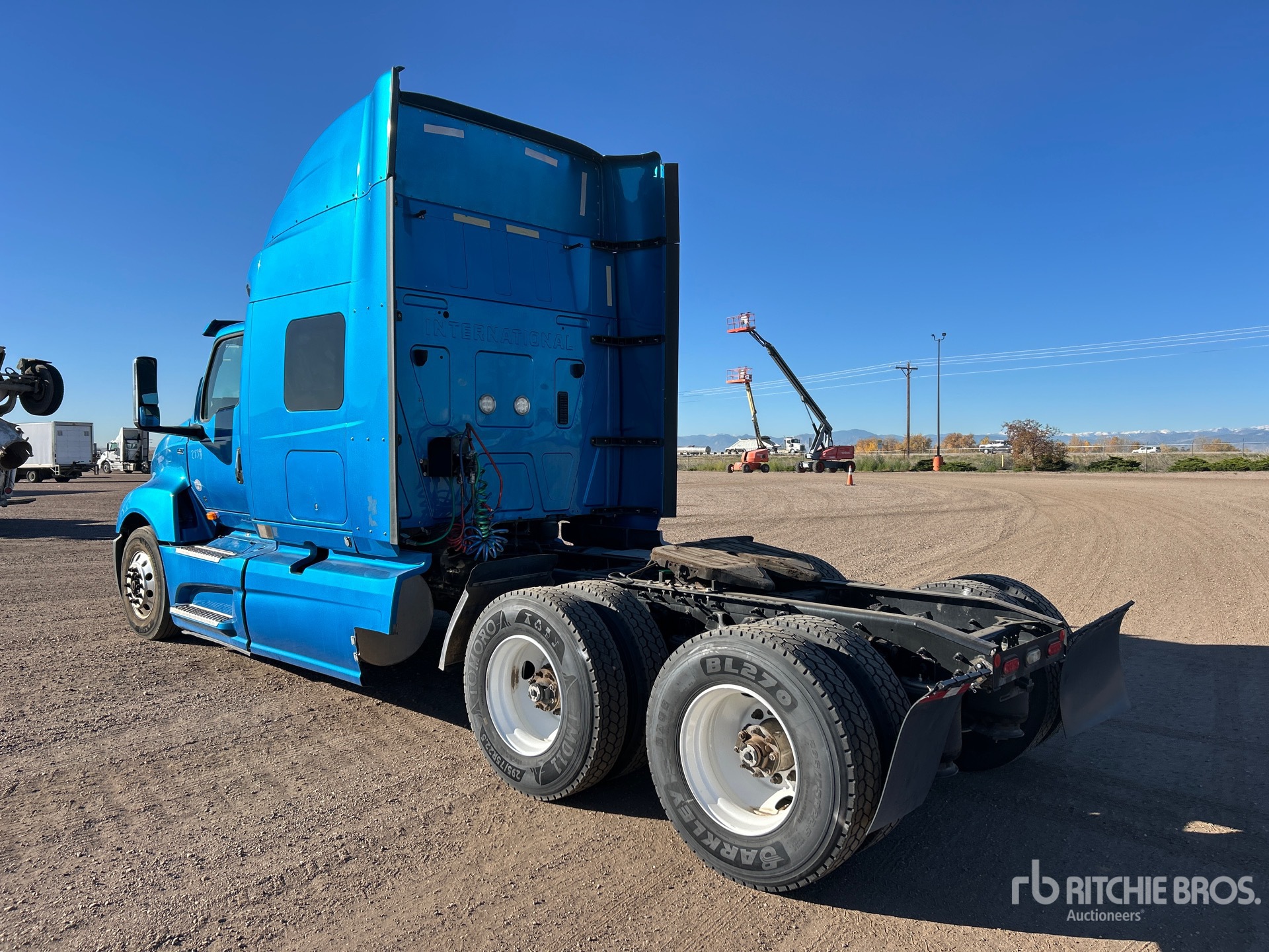 General Appearance with Picture, Left Rear Corner