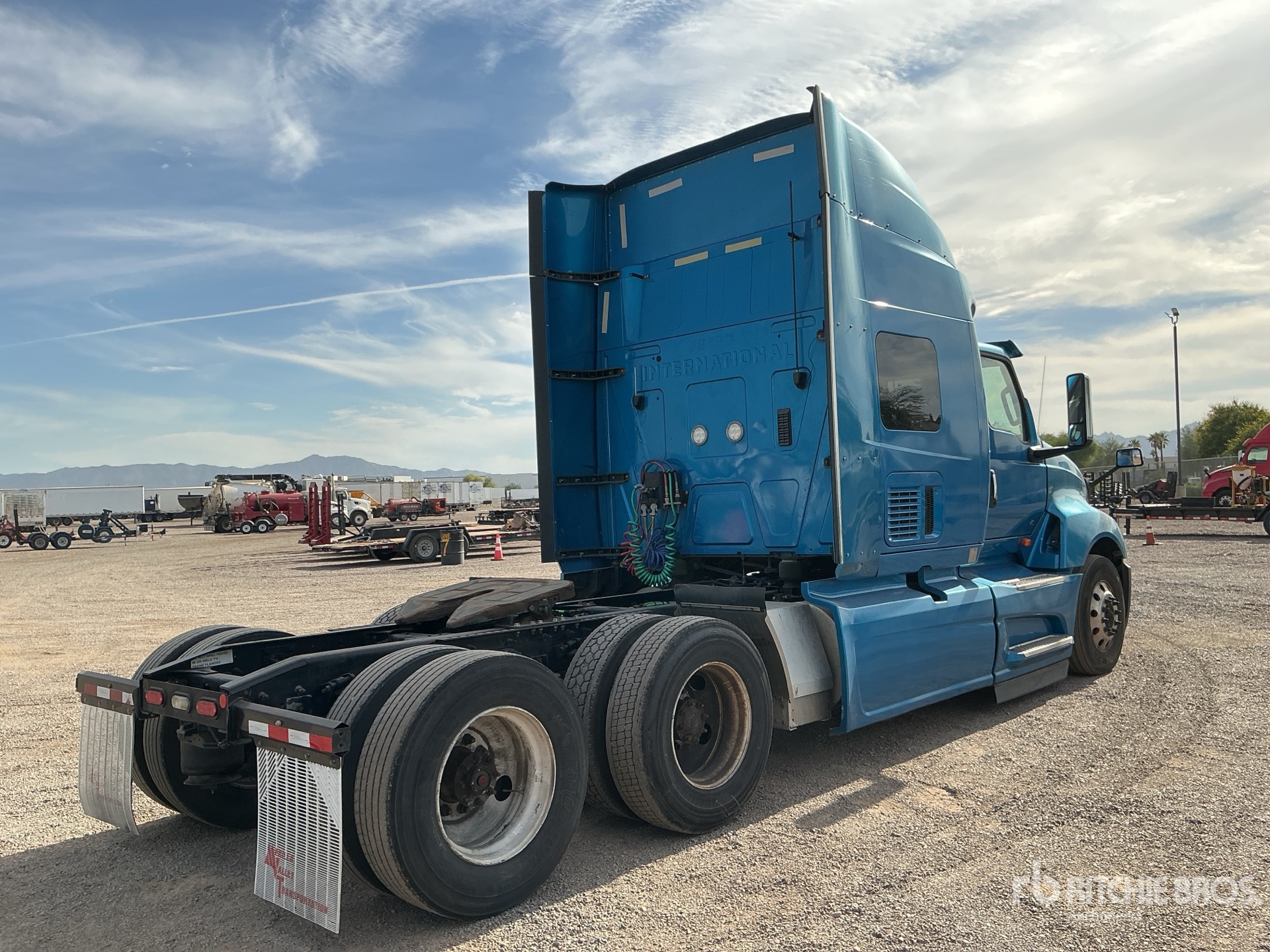 General Appearance with Zdjęcie, prawy dolny róg